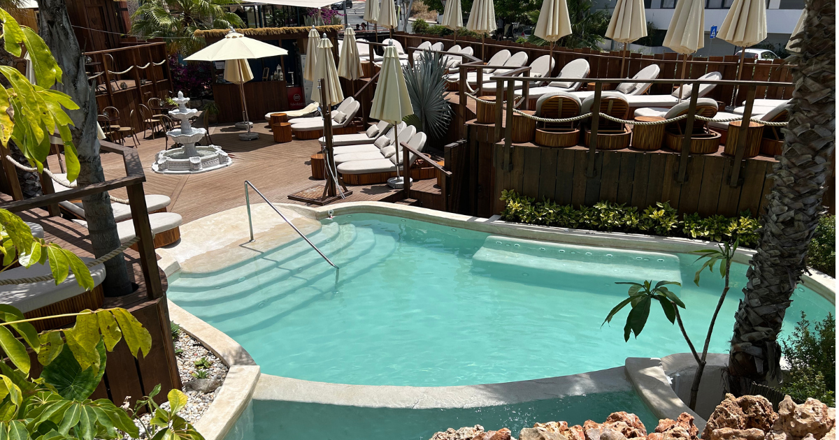 piscina-de-agua-salgada-aquecida-alvor-algarve